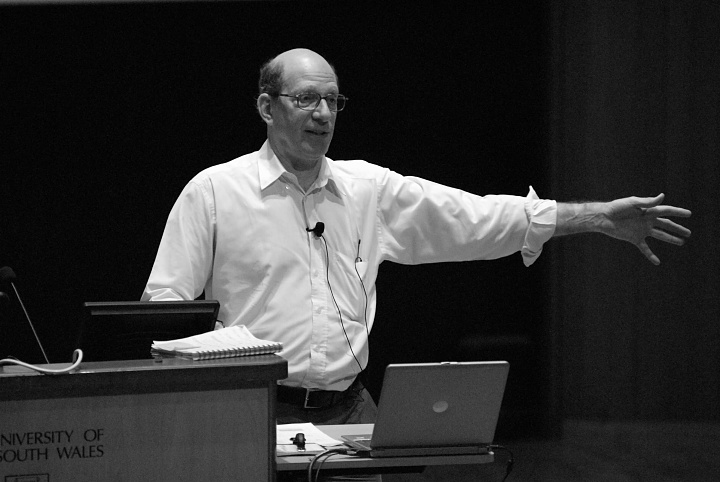 Andrew S.Tanenbaum